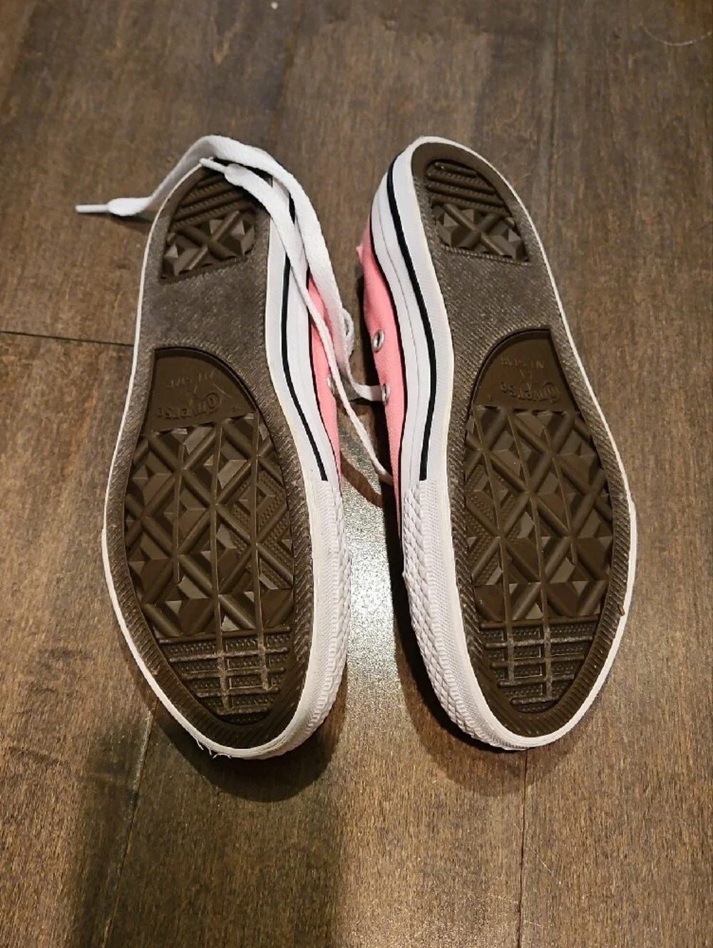 Converse Kids Coral Canvas Low-Top Sneakers